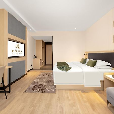 Bai Ling Hotel Nanning Kültér fotó